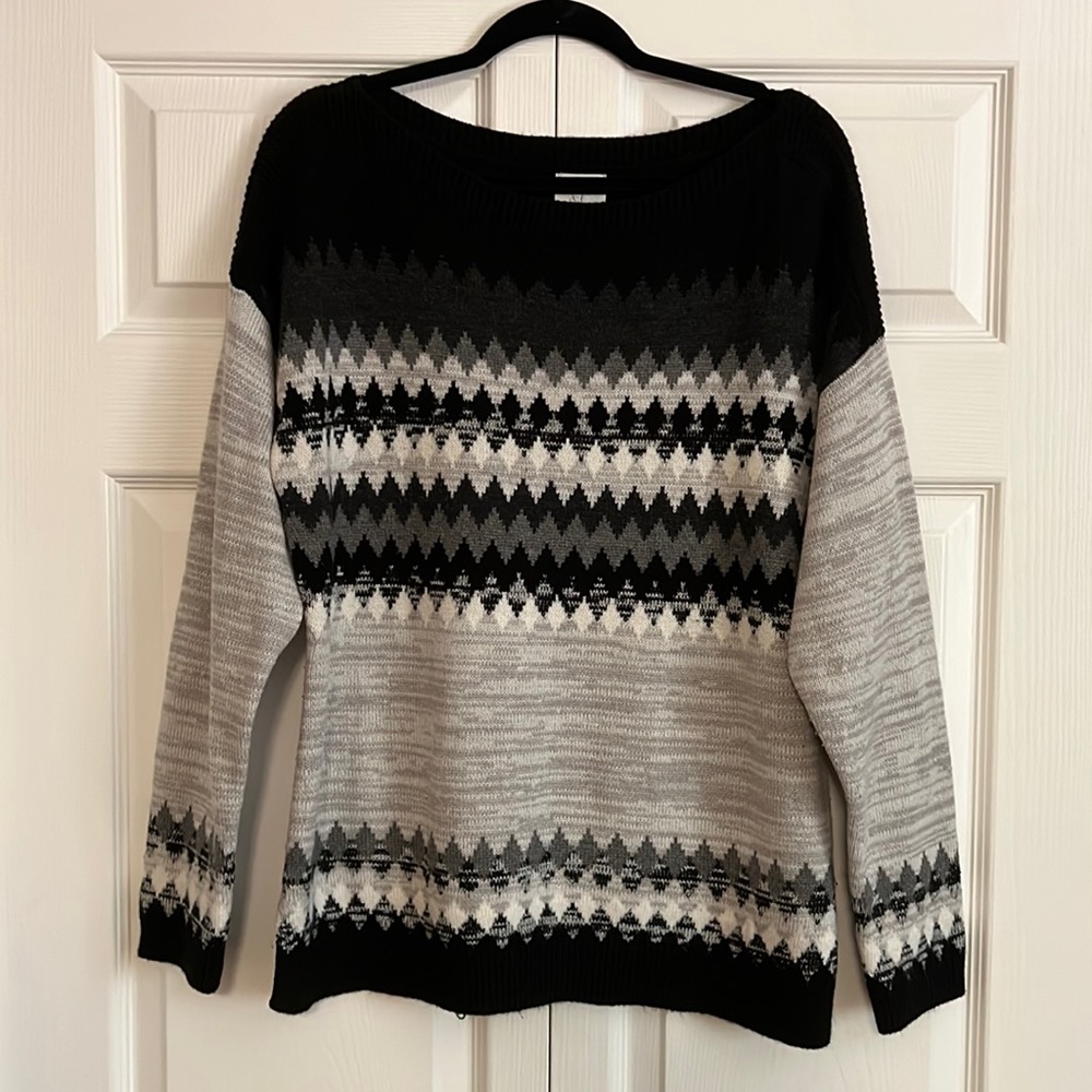New York & Company L black, gray, and white fair isle sweater. Gently used.